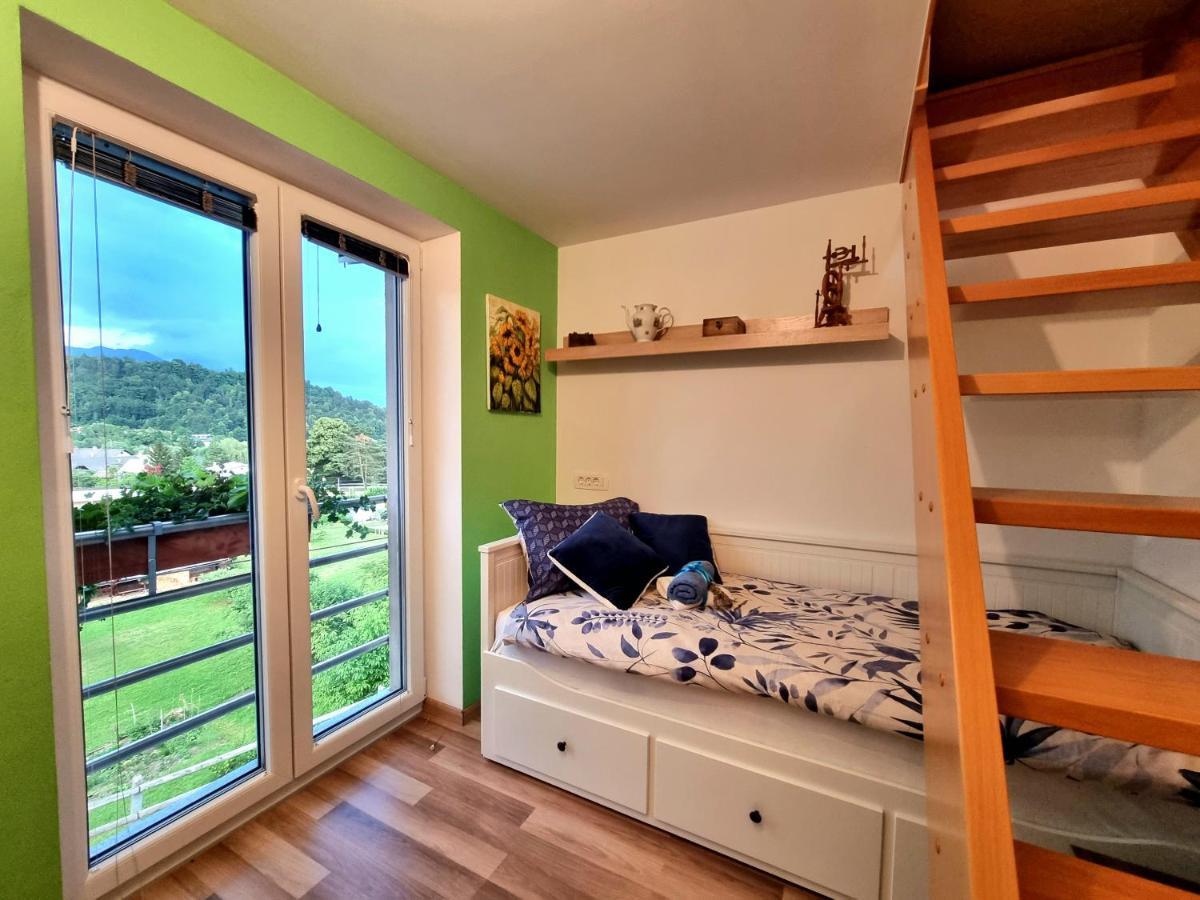 Gartnar Home -Hiska S Pridihom Domacnosti In Pogledom Na Hribe. Radovljica Exteriér fotografie
